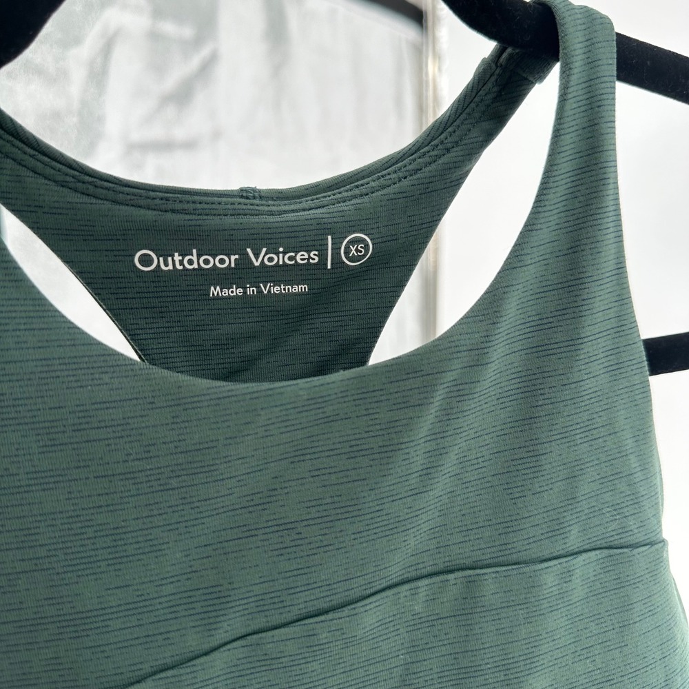 Outdoor Voices Crop Top Move Free Tank Evergreen Green Racerback XS - Picture 3 of 4